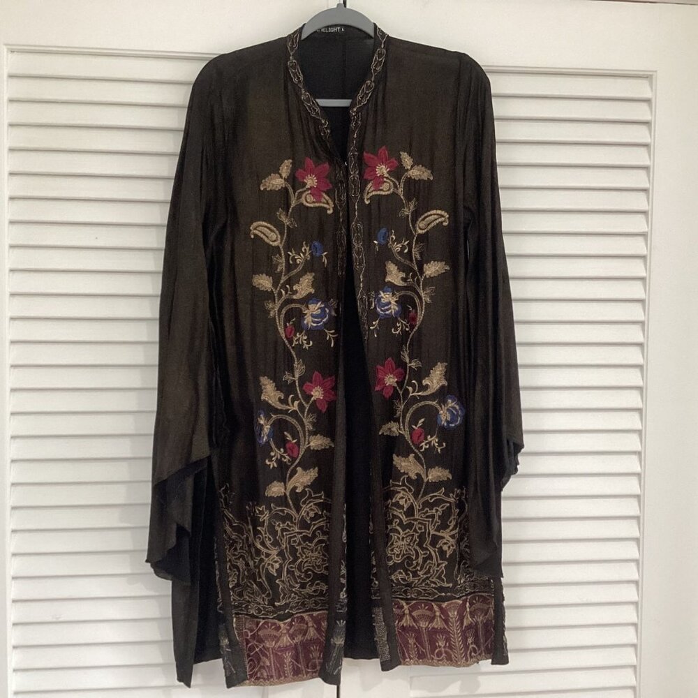 Limelight Embroidered Open Front Kimono Top Women's Size L Black Floral boho Shi